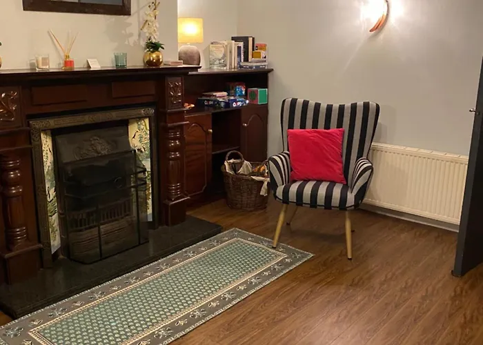 The Orchid * Laune Bridge